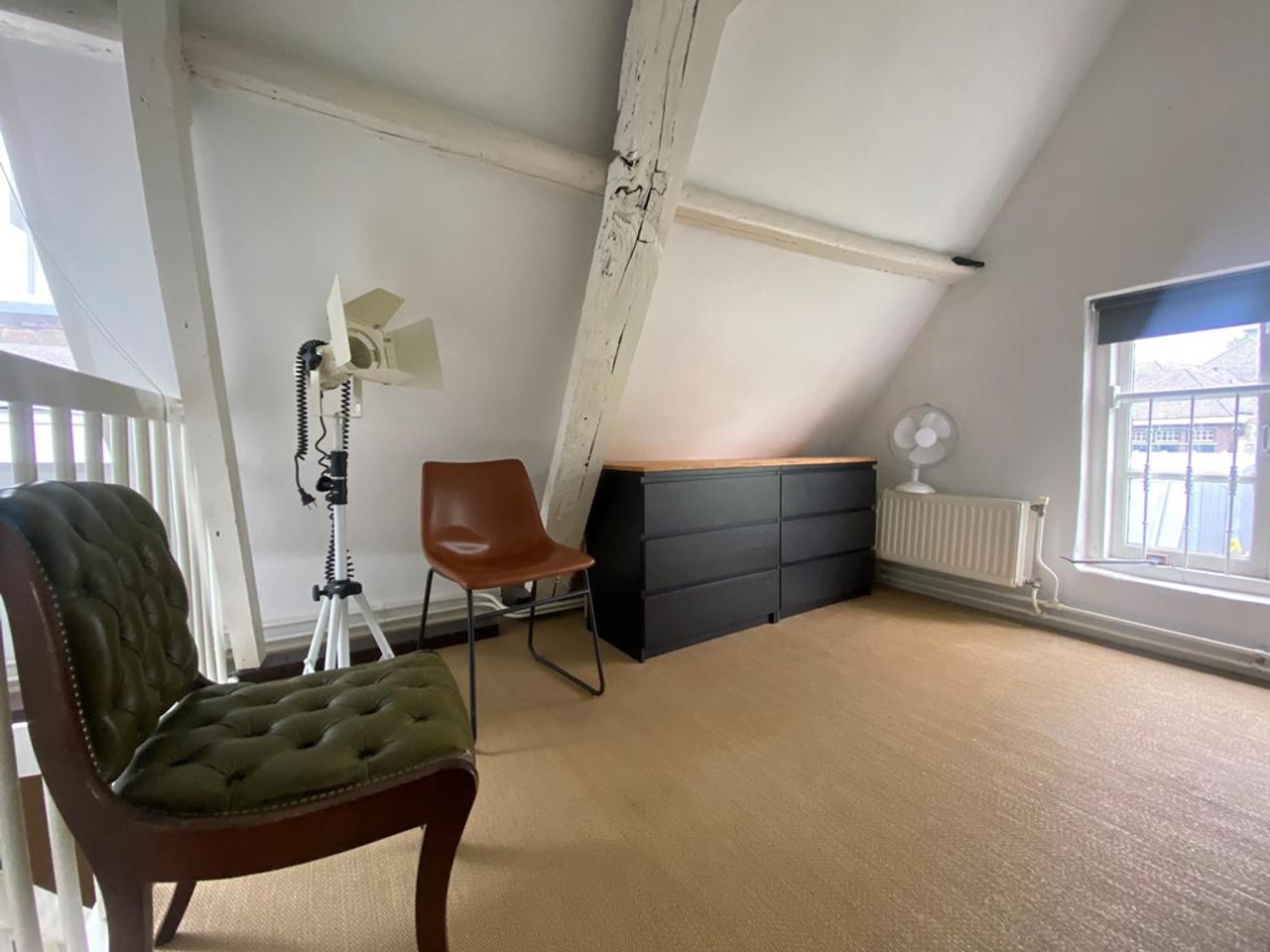Gemeubileerd appartement aan de Twijnstraat - Afbeelding 7