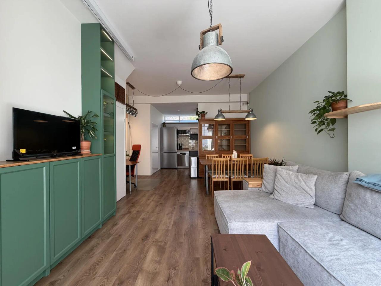 Terraced house with roof terrace in Oudwijk - Image 2