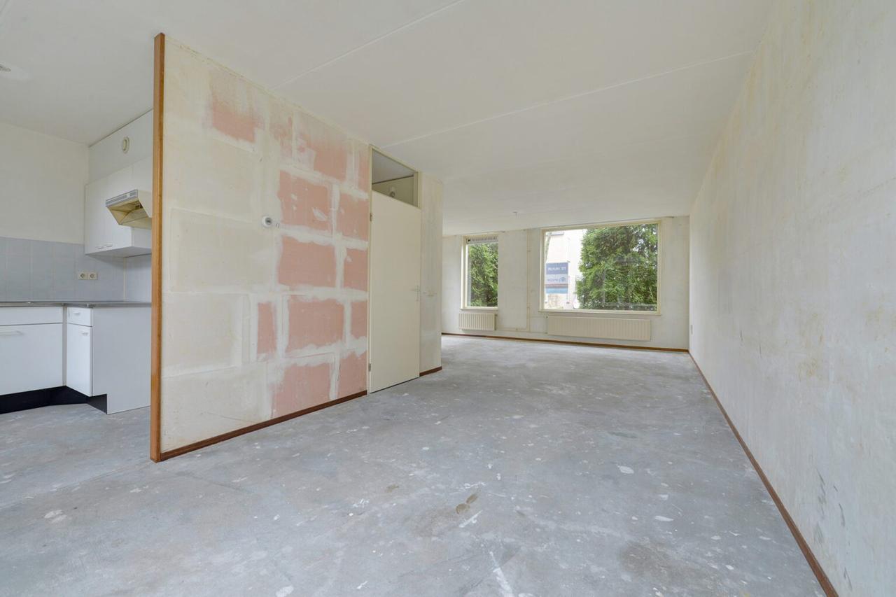 Semi-detached house with garage in Rosmalen - Image 5