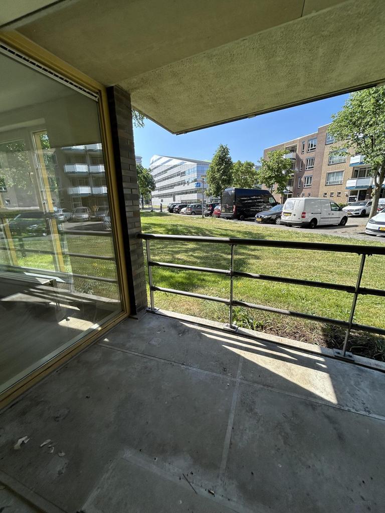 83 m² appartement met balkon in Almere - Afbeelding 2