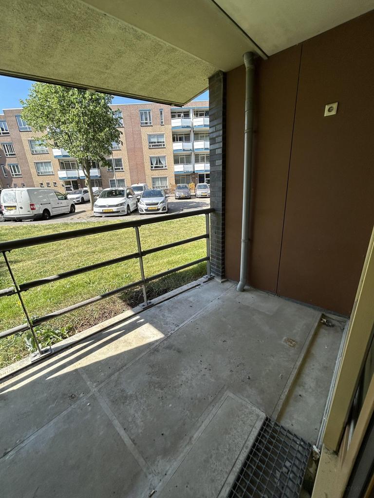 83 m² appartement met balkon in Almere - Afbeelding 3