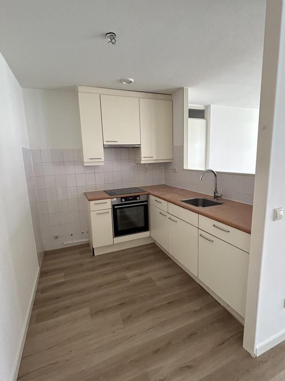 83 m² appartement met balkon in Almere - Afbeelding 5