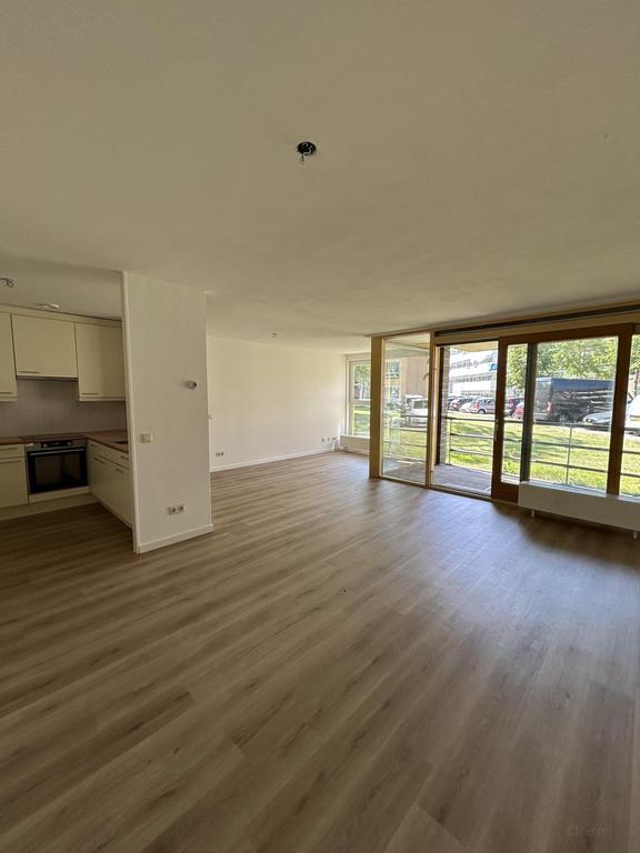 83 m² appartement met balkon in Almere - Afbeelding 6