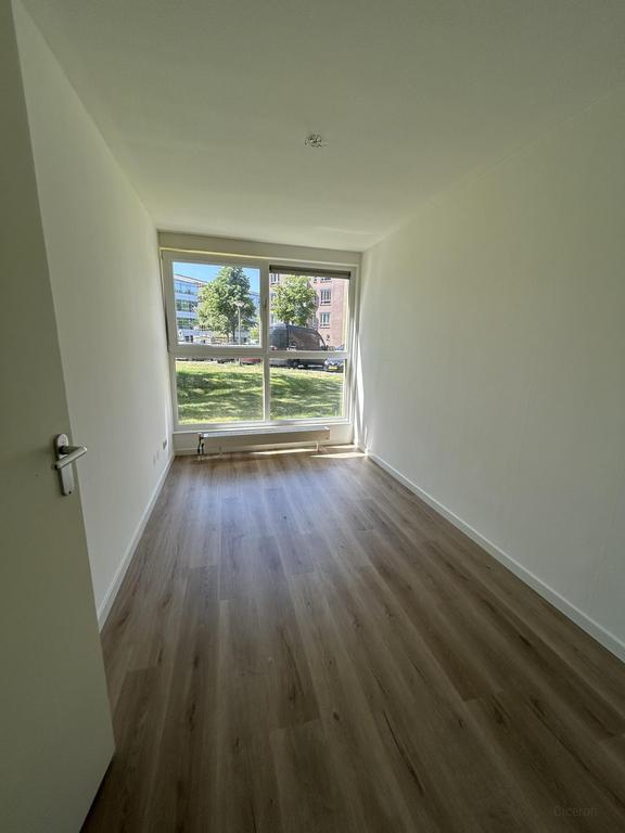 83 m² appartement met balkon in Almere - Afbeelding 17