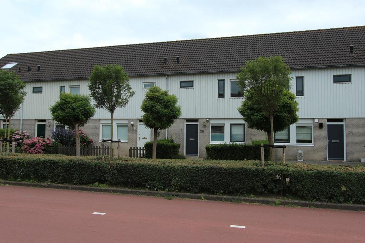 4-slaapkamer huis met tuin in Waterwijk - Afbeelding 1
