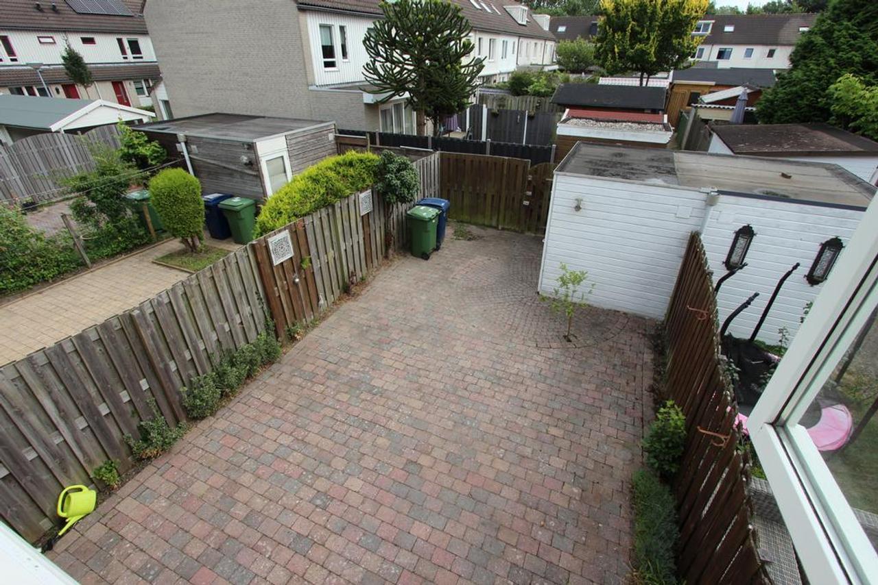 4-slaapkamer huis met tuin in Waterwijk - Afbeelding 18