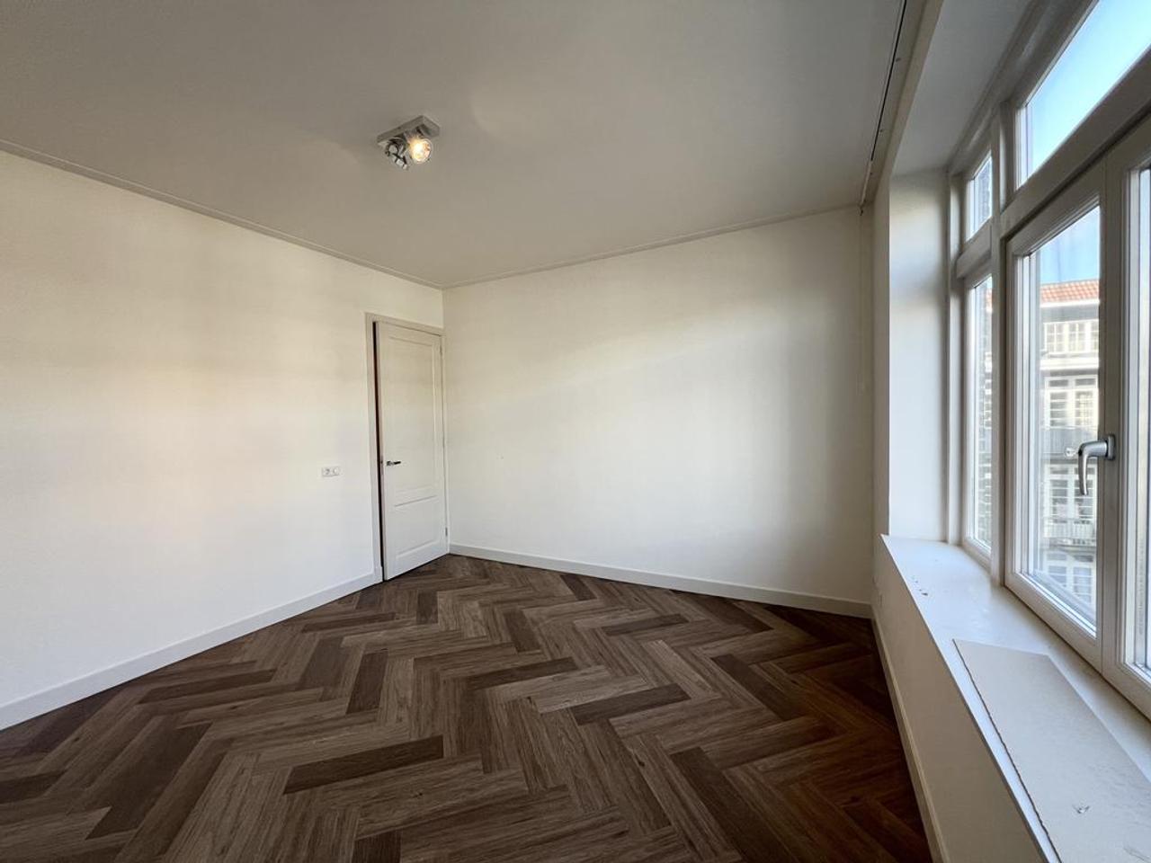 117 m² met 3 slaapkamers en balkon - Afbeelding 6