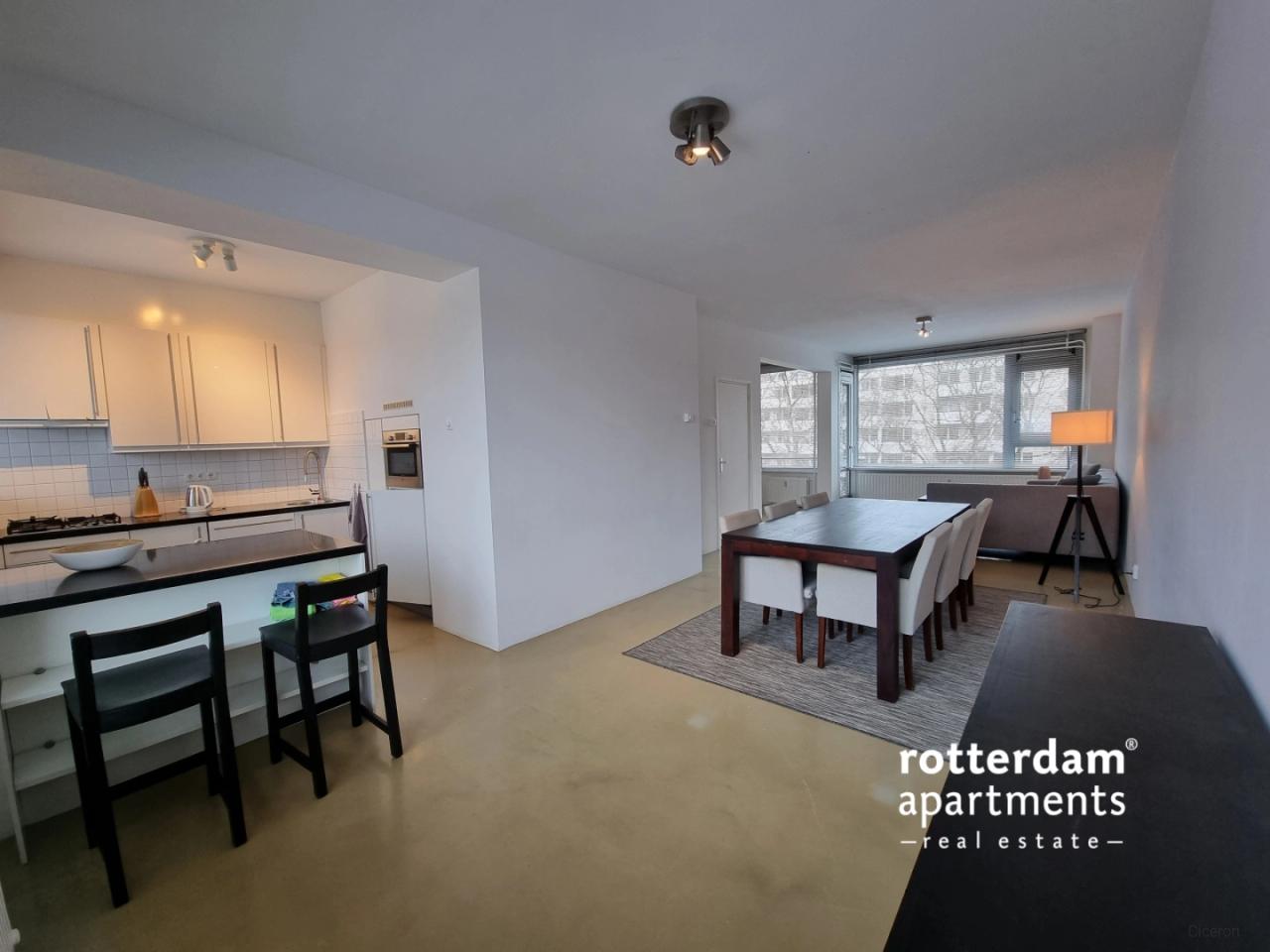 134 m² with 3 balconies in Stadsdriehoek - Image 5