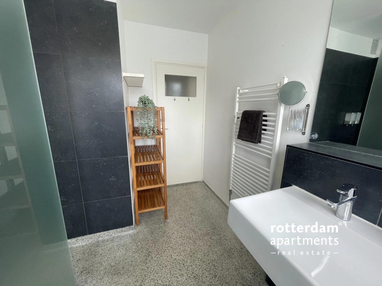 134 m² with 3 balconies in Stadsdriehoek - Image 21