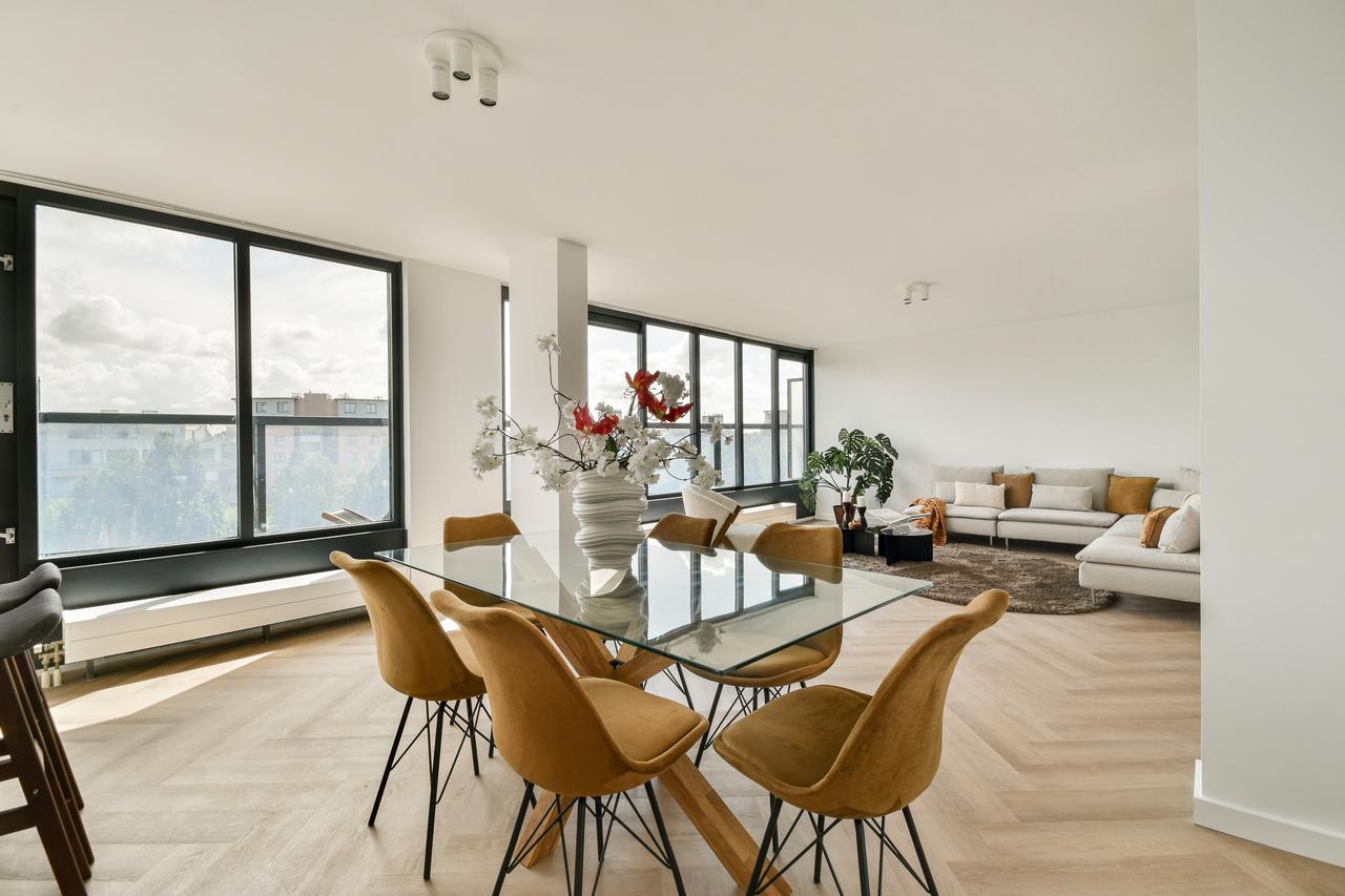 105 m² appartement met balkon in Nieuw-Sloten - Afbeelding 1