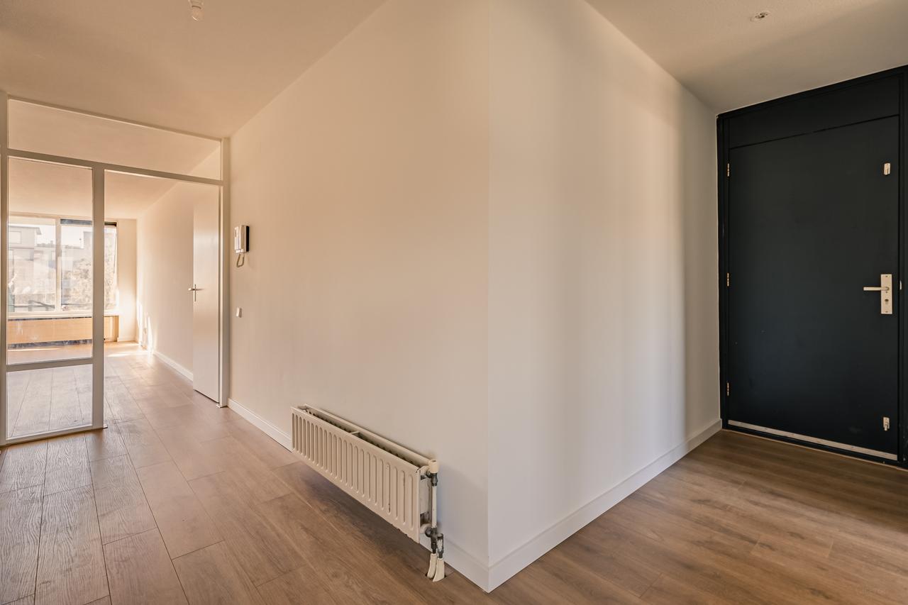 Licht 3-kamerappartement met balkon - Afbeelding 12