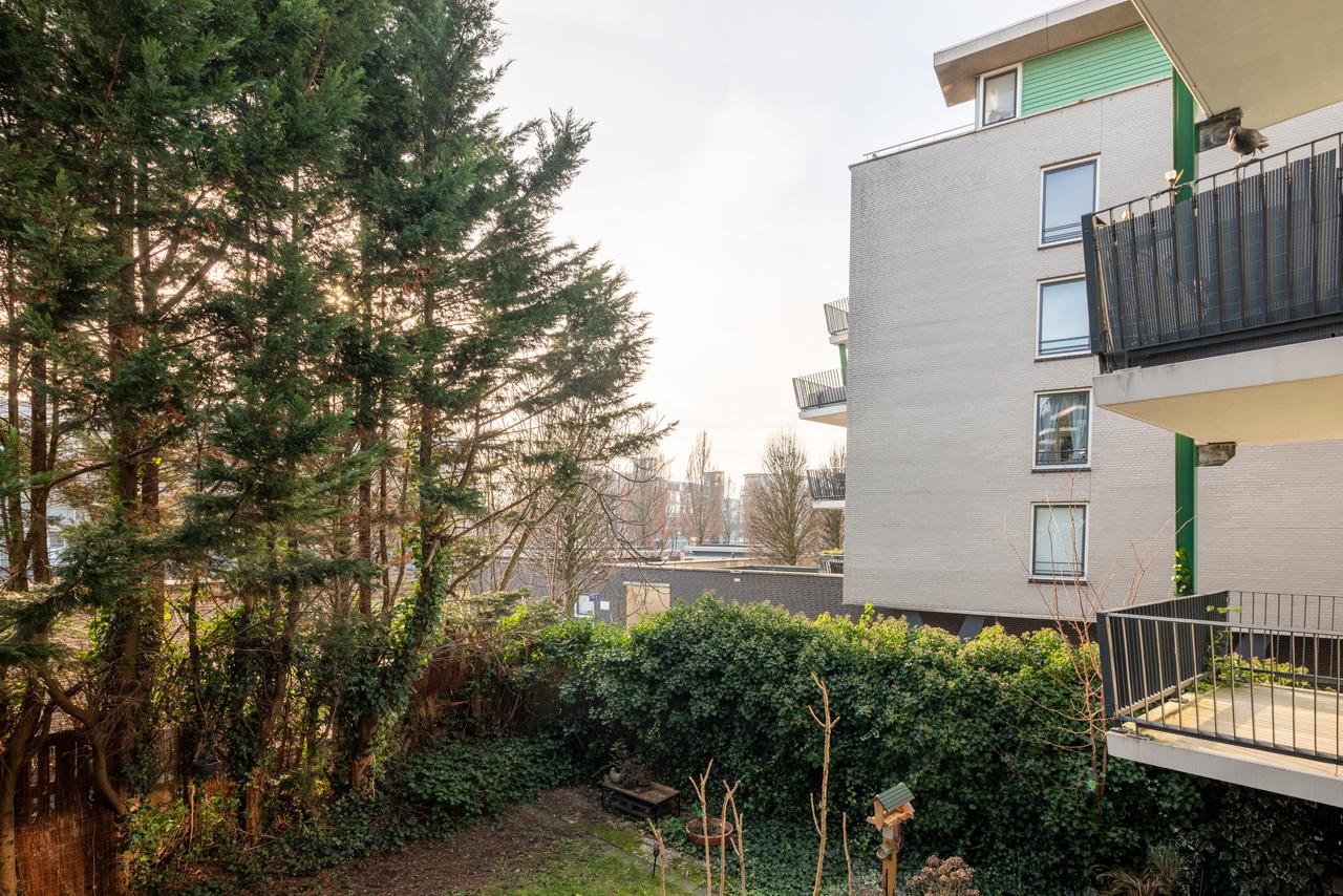 Licht 3-kamerappartement met balkon - Afbeelding 1