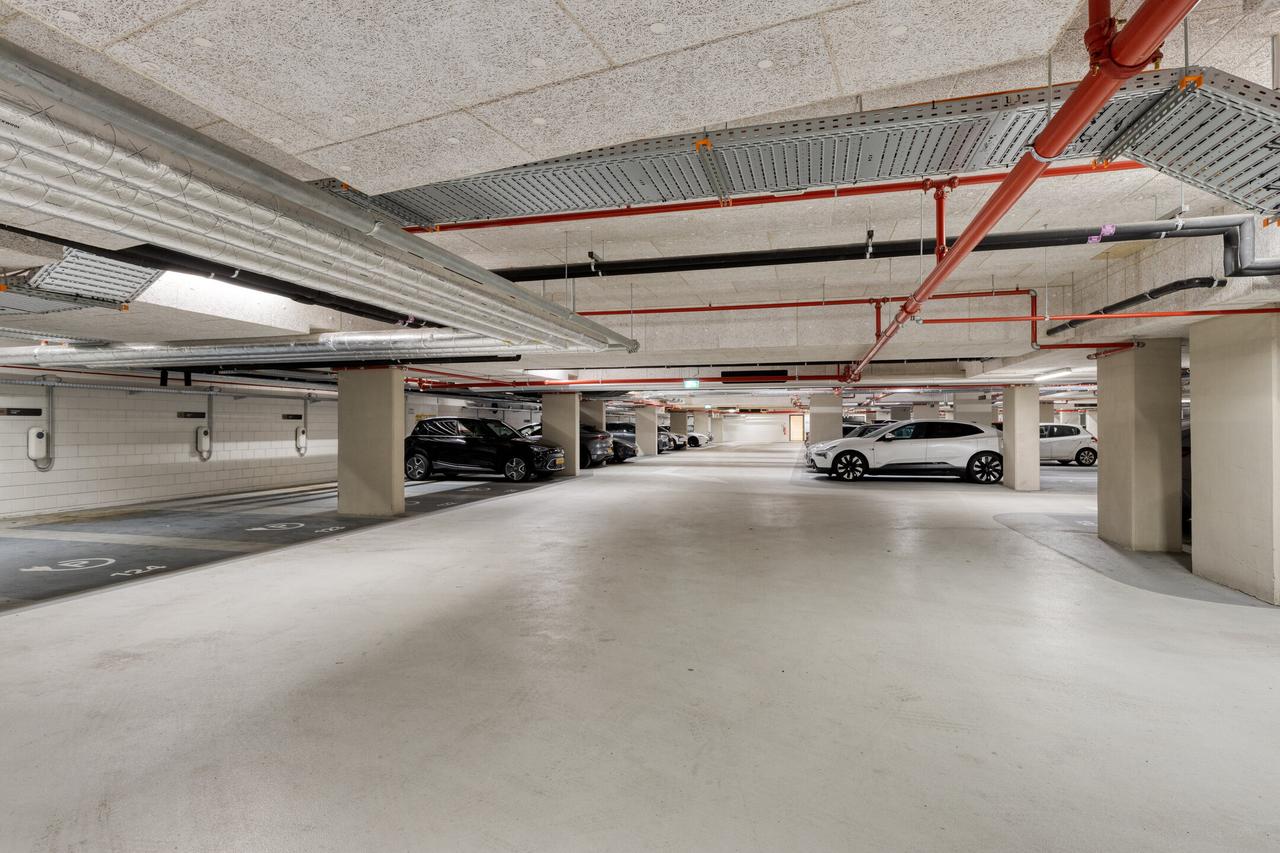 150 m² op de 28e met balkon - Afbeelding 22