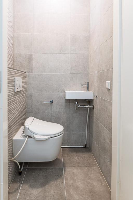 2-bedroom apartment with terrace - Image 14