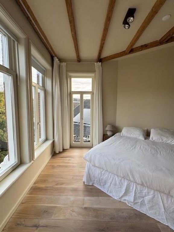 Licht 3-kamerappartement aan het water - Afbeelding 7