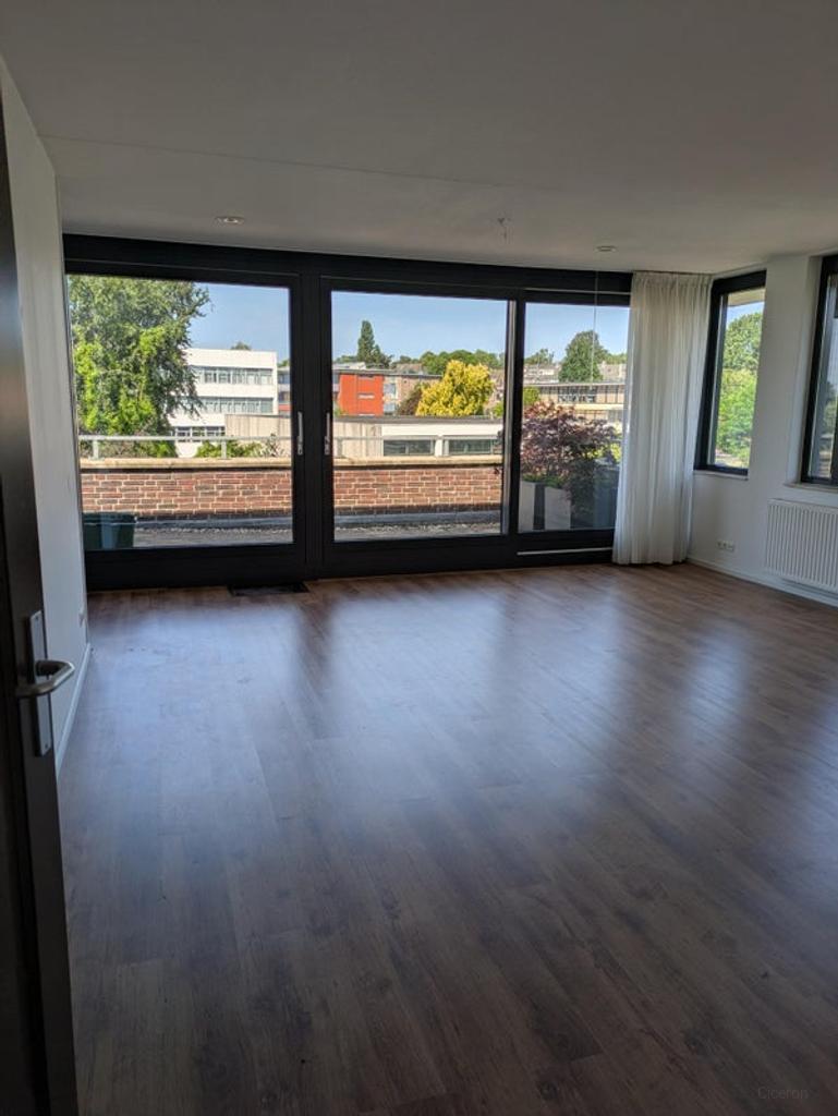 Penthouse met groot terras in Arnhem - Afbeelding 2