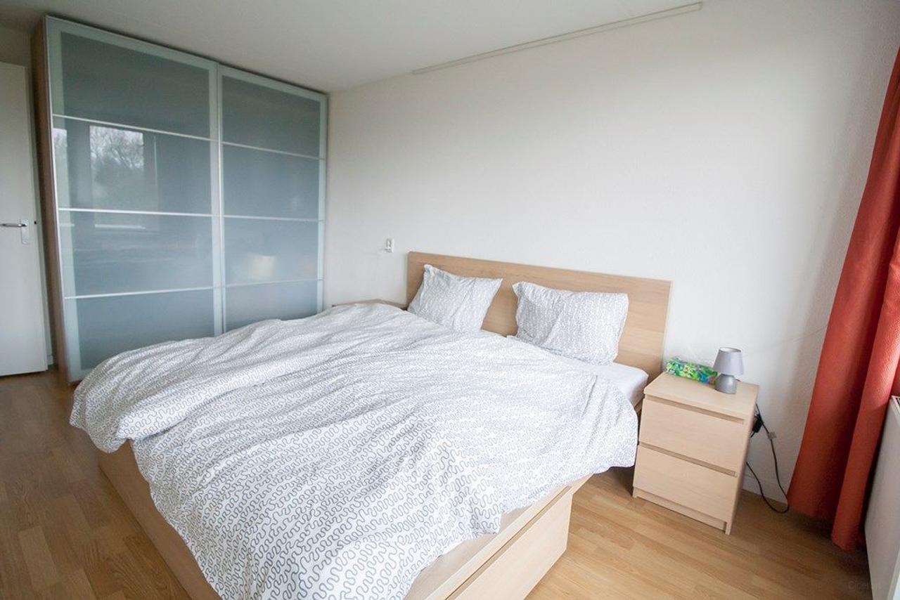 Bovenste etage met terras aan het park - Afbeelding 8