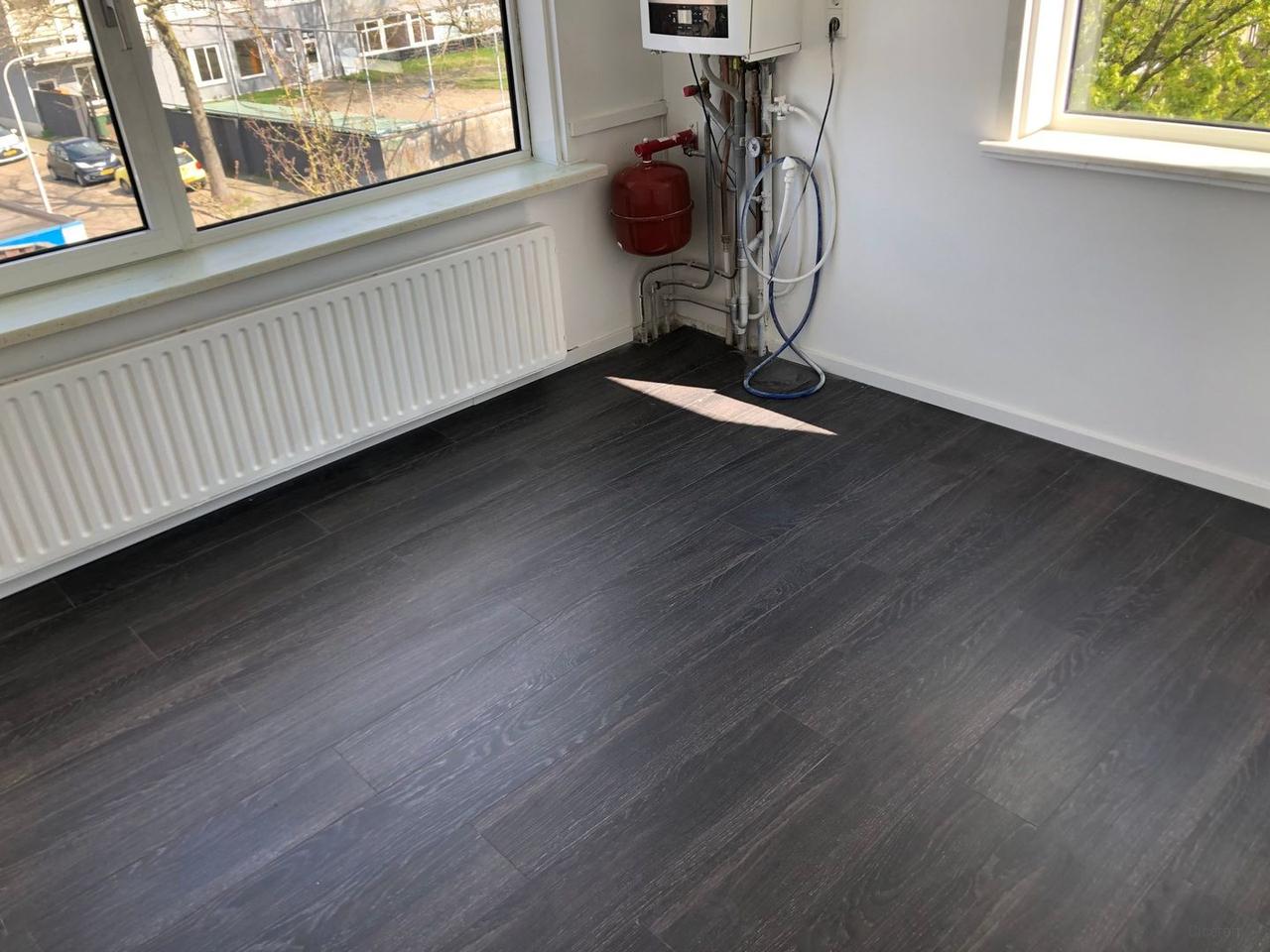 Studio with bedroom and roof terrace - Image 5