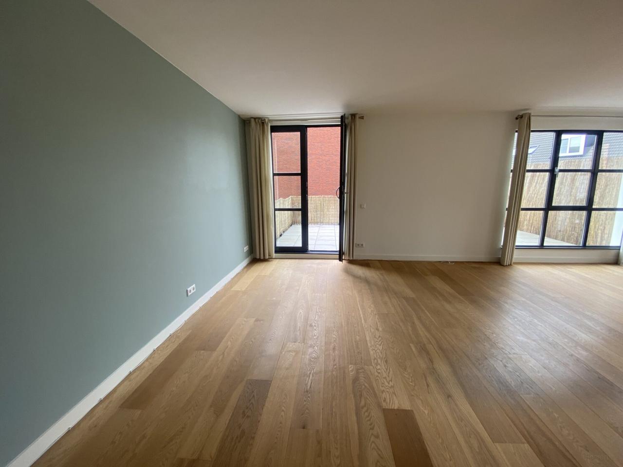 3-kamerappartement met balkon en parkeerplek - Afbeelding 2