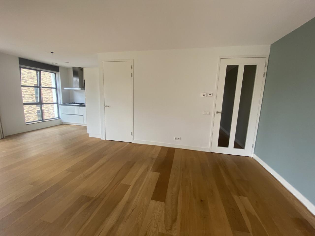 3-kamerappartement met balkon en parkeerplek - Afbeelding 3
