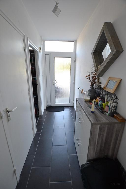 Eengezinswoning met 4 slaapkamers en tuin - Afbeelding 7