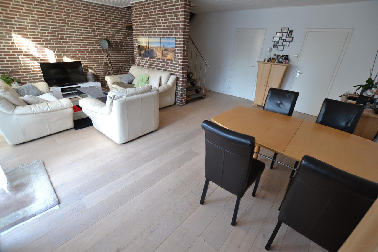 Eengezinswoning met 4 slaapkamers en tuin - Afbeelding 9