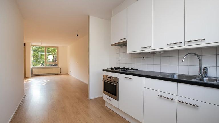 2-kamerappartement met balkon in Frankendael - Afbeelding 4