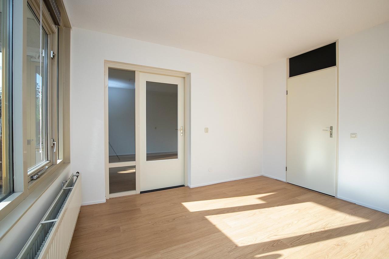 2-kamerappartement met balkon in Frankendael - Afbeelding 9