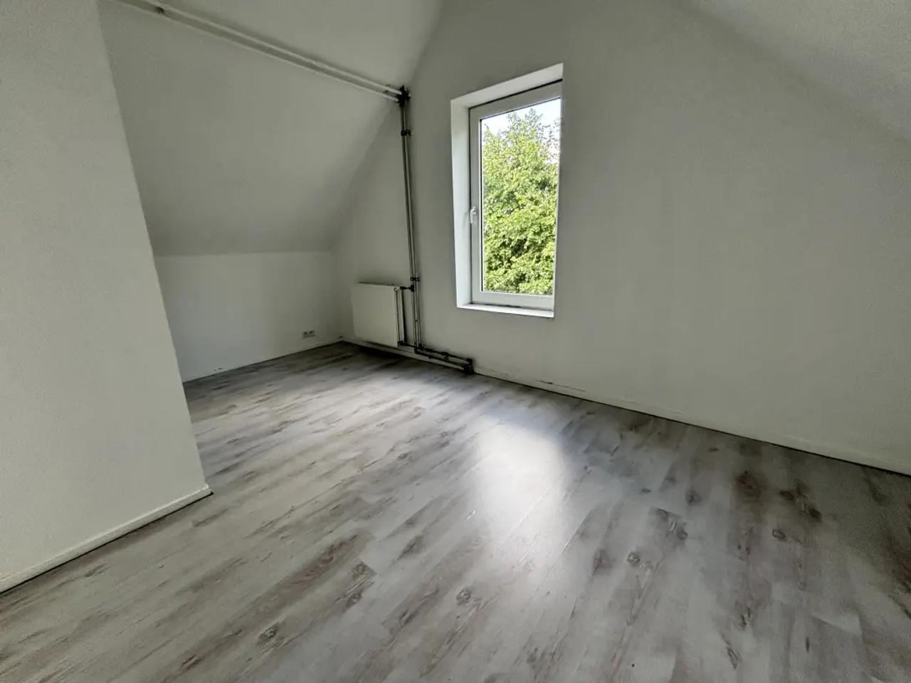 Studentenkamer van 21 m2 met balkon - Afbeelding 3