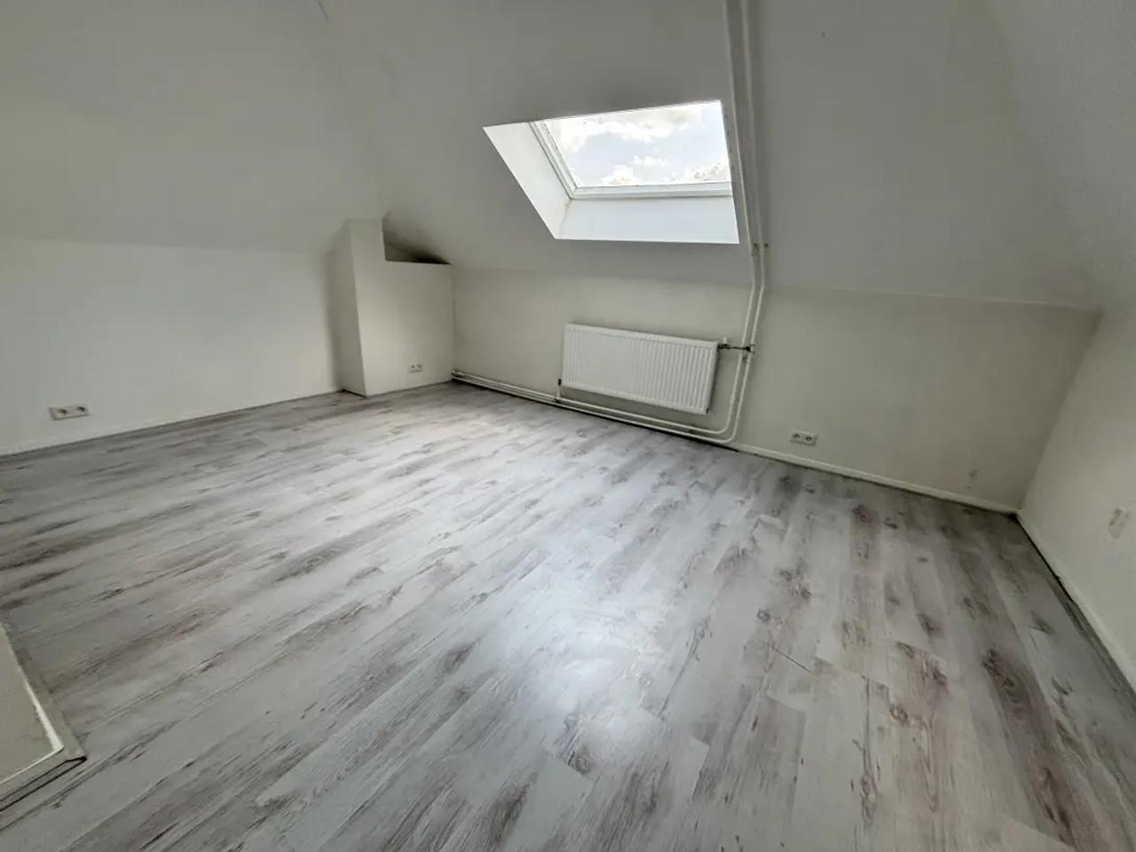 Studentenkamer van 21 m2 met balkon - Afbeelding 4