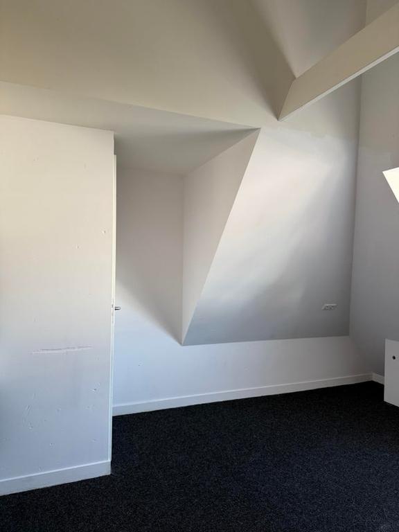 Studio met eigen keuken in Oud-Assendorp - Afbeelding 4