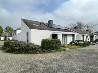 Hoekwoning met tuin en garage - Afbeelding 2