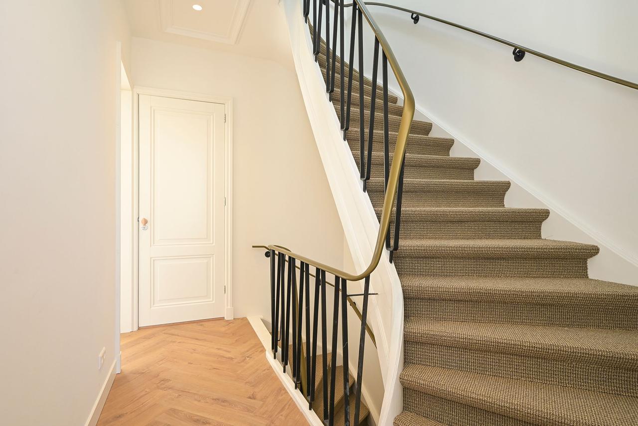 Apartment on Riouwstraat - Image 3