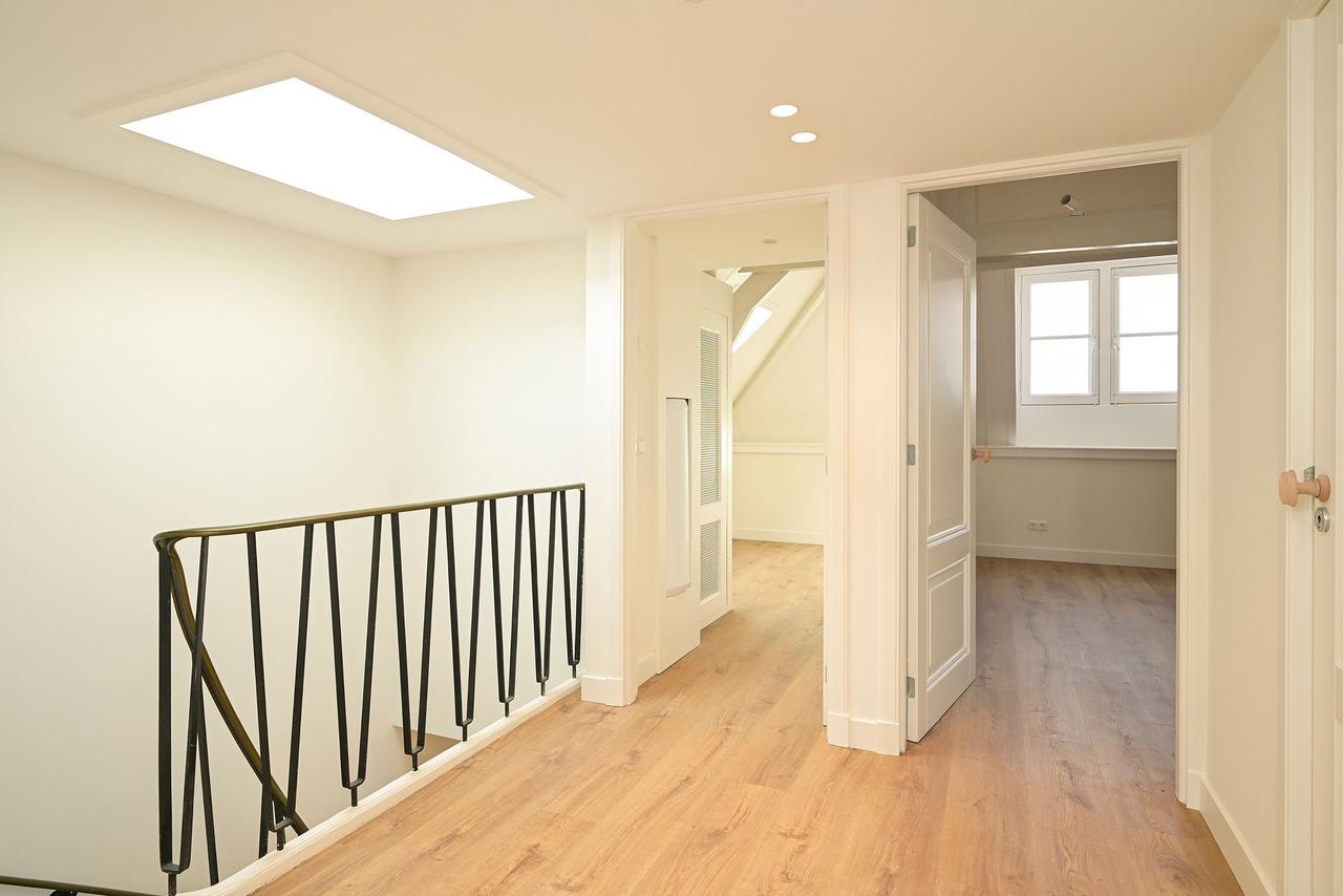 Apartment on Riouwstraat - Image 15