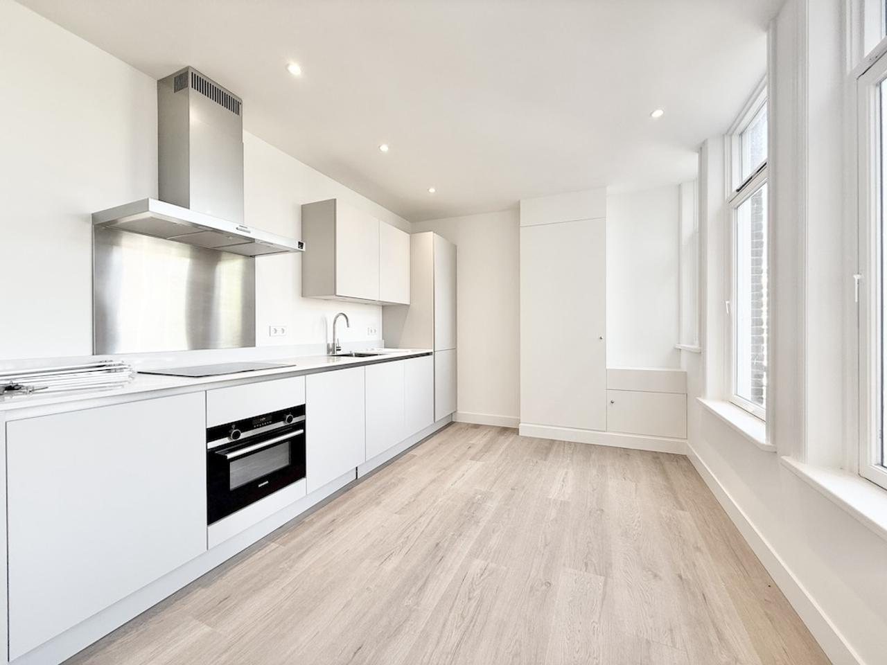 2-slaapkamerappartement aan Schinkelkade - Afbeelding 2