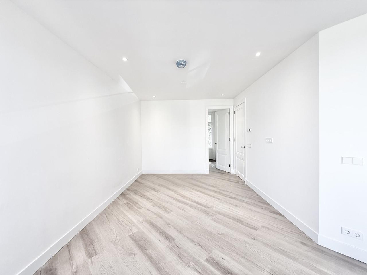 2-slaapkamerappartement aan Schinkelkade - Afbeelding 4