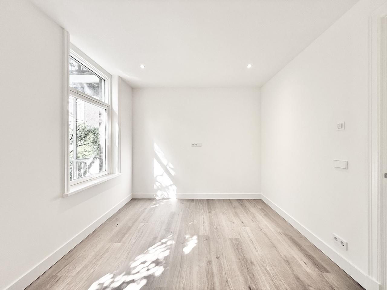 2-slaapkamerappartement aan Schinkelkade - Afbeelding 14
