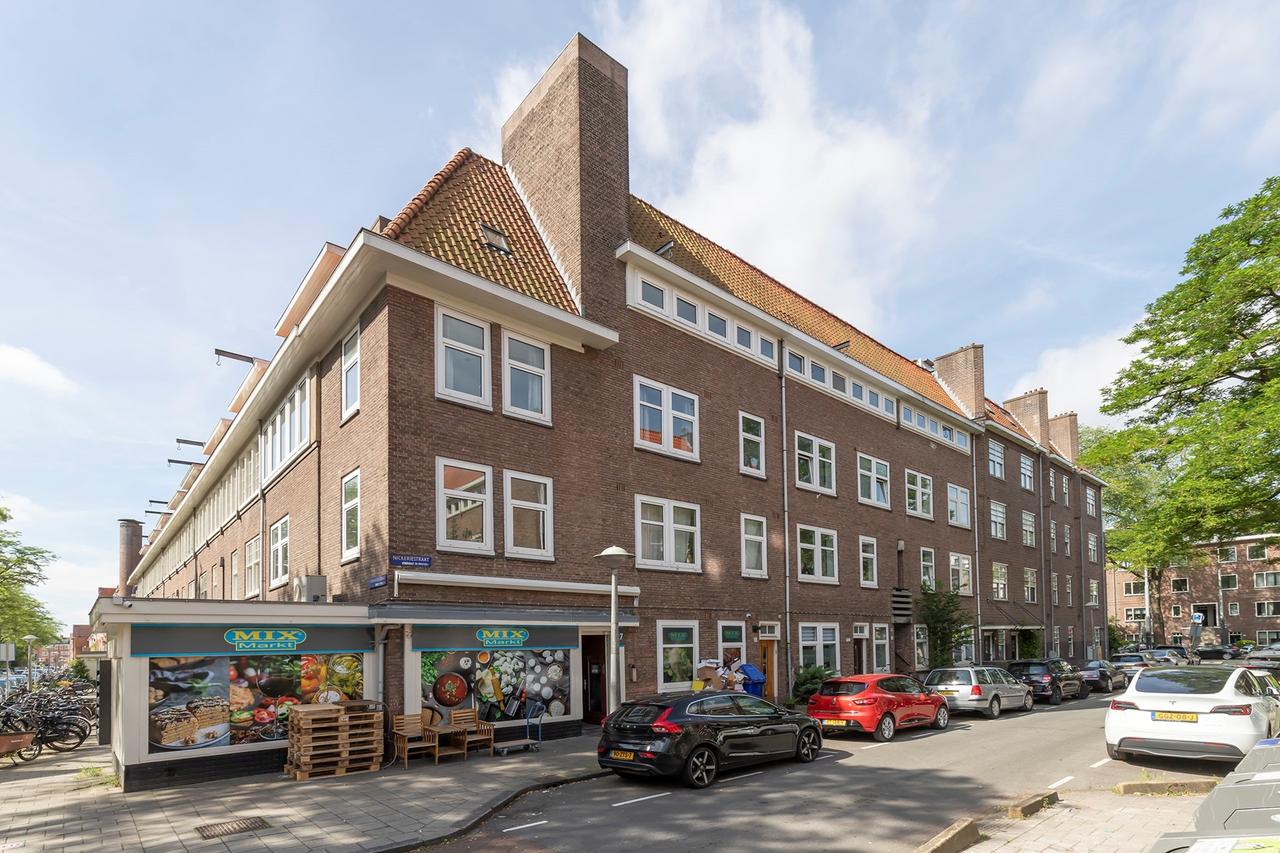 Licht hoekappartement met 2 slaapkamers - Afbeelding 1