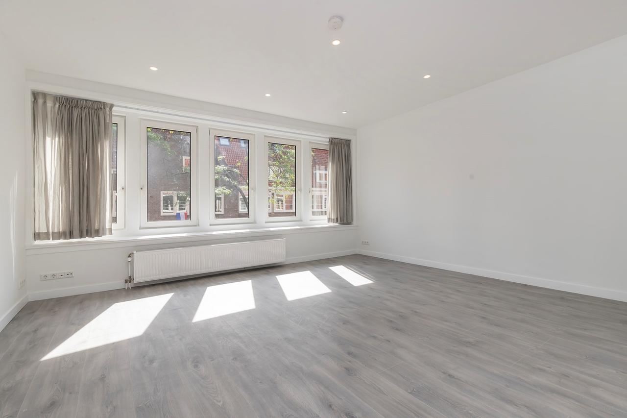 Licht hoekappartement met 2 slaapkamers - Afbeelding 2