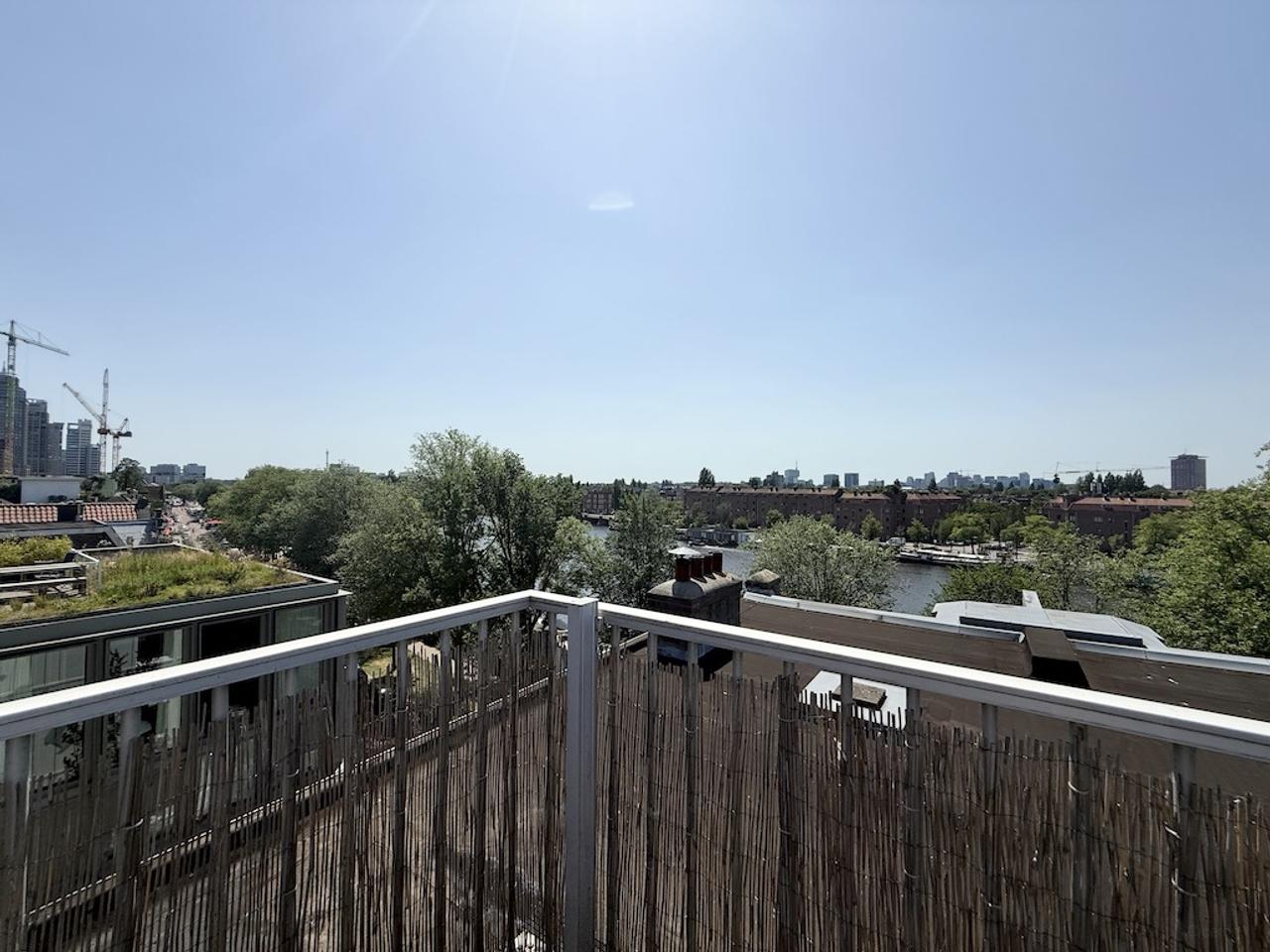 Dakterras en 3 slaapkamers aan de Amstel - Afbeelding 4