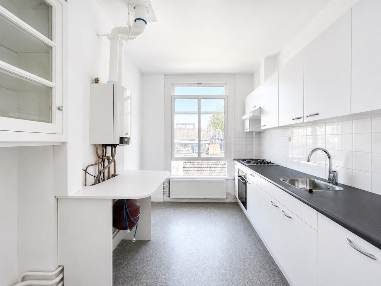 Dakterras en 3 slaapkamers aan de Amstel - Afbeelding 10