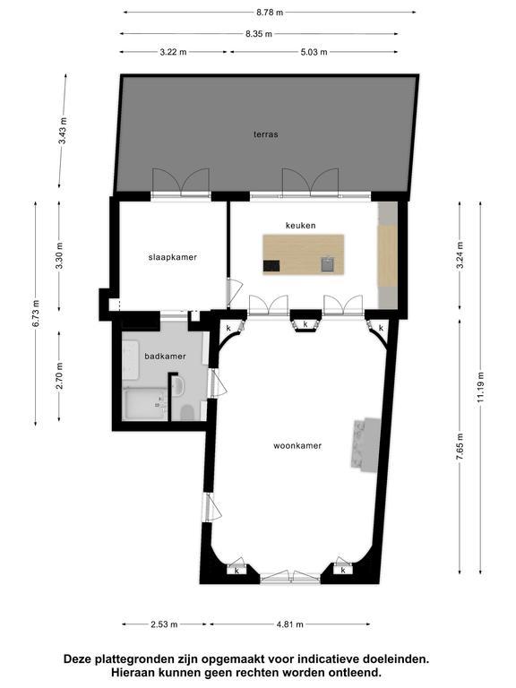 Monumental Apartment with Terrace on the Dam - Image 37