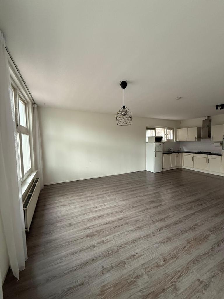 Appartement met 2 slaapkamers en terras - Afbeelding 2