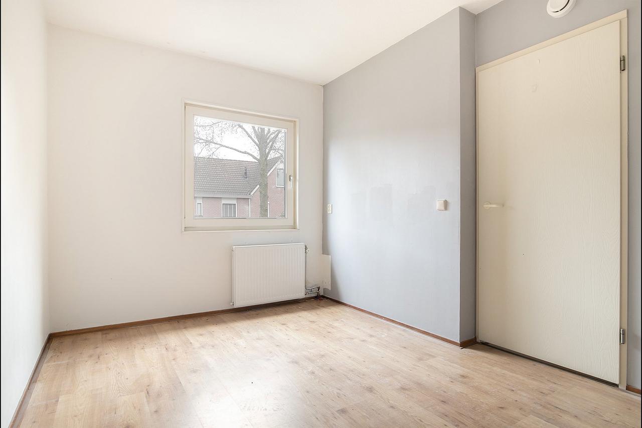 Huis met tuin en 3 slaapkamers - Afbeelding 14