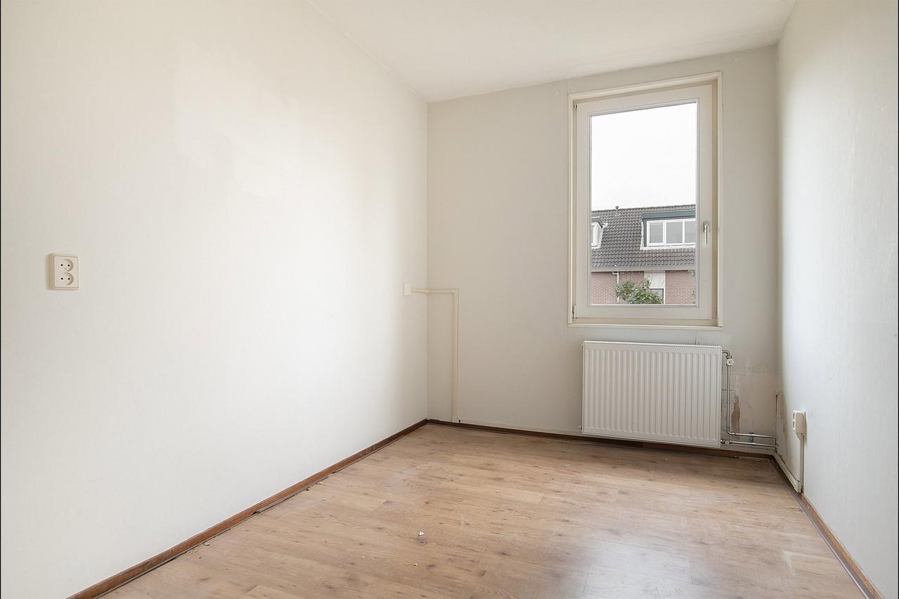 Huis met tuin en 3 slaapkamers - Afbeelding 18
