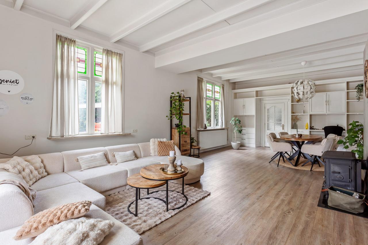 Spacious family home with garden in Geesteren - Image 8