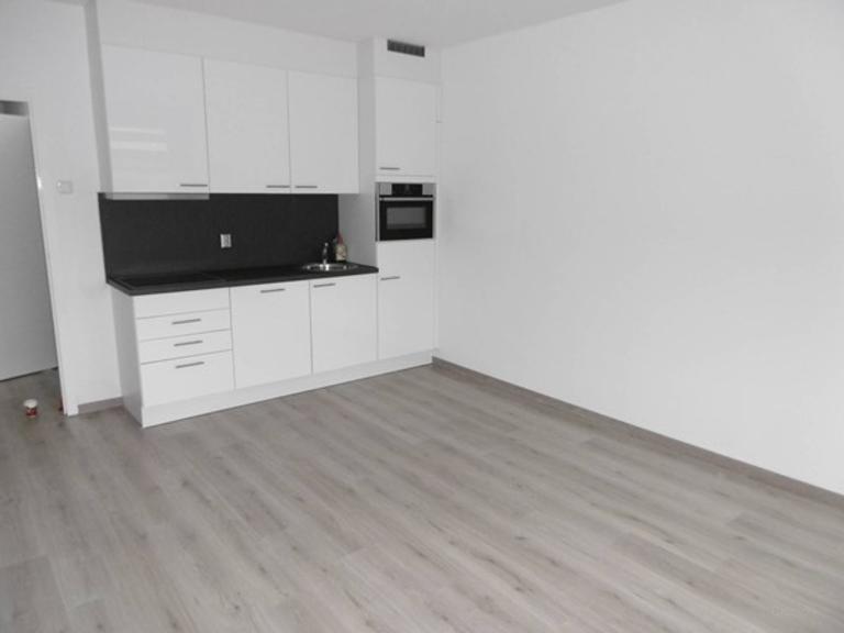 4-kamer appartement met balkon in Osdorp - Afbeelding 3