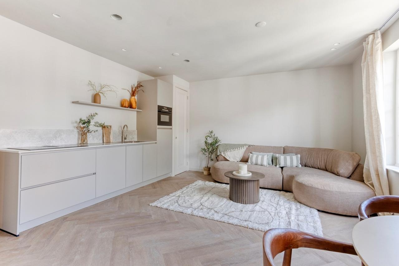 Recent gerenoveerd 3-kamerappartement - Afbeelding 1
