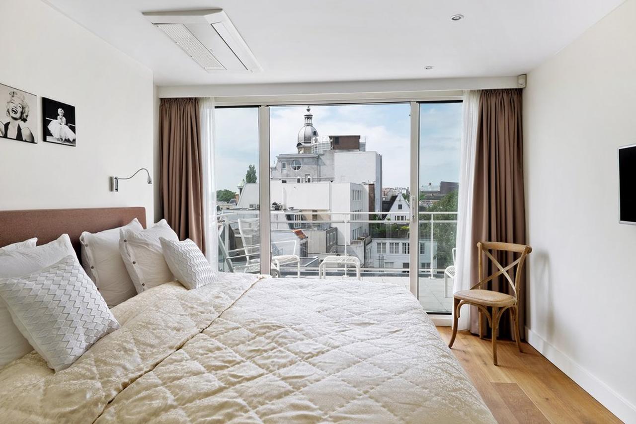 89 m2 on the Herengracht with terrace - Image 13