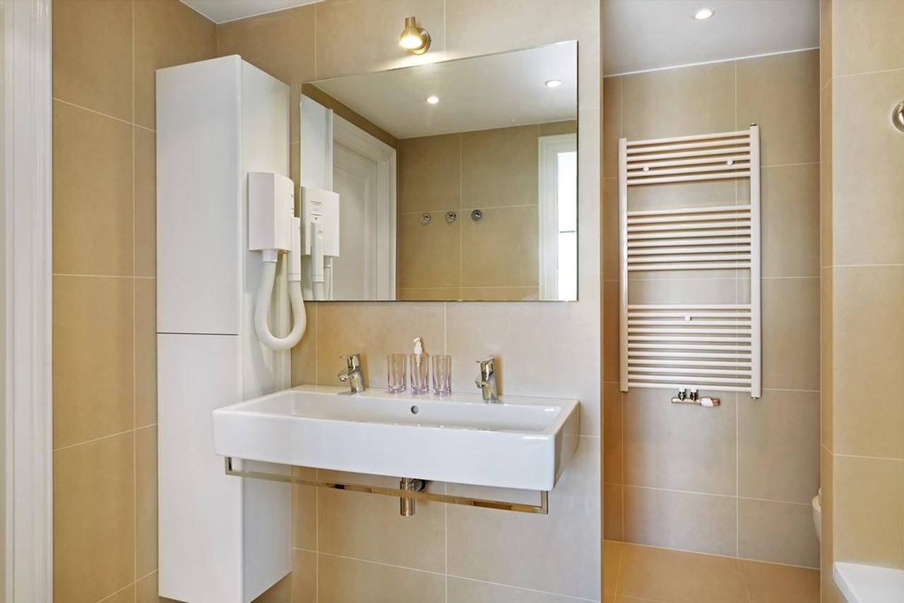 89 m2 on the Herengracht with terrace - Image 18